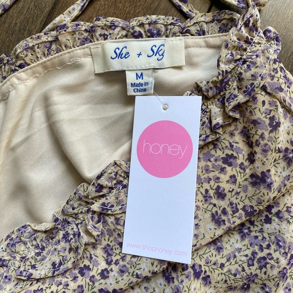She + Sky DRESS. Brand She and Sky. Size medium. Lavender Floral print. - Picture 7 of 12